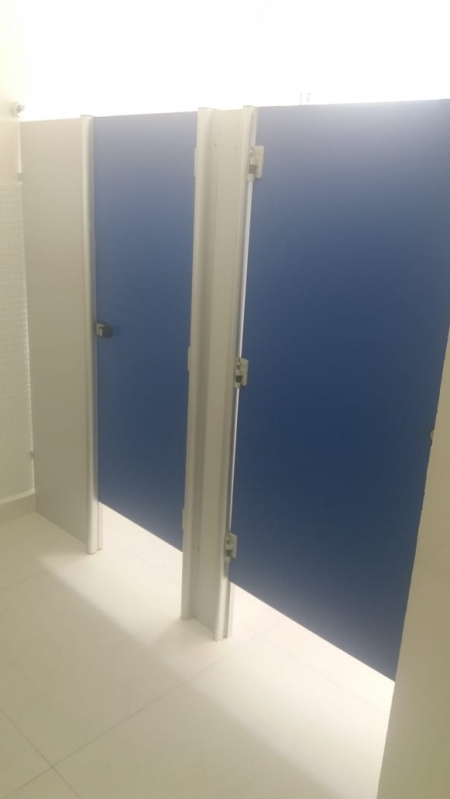 Comprar Divisória Sanitária Iperó - Divisória para Banheiro Coletivo