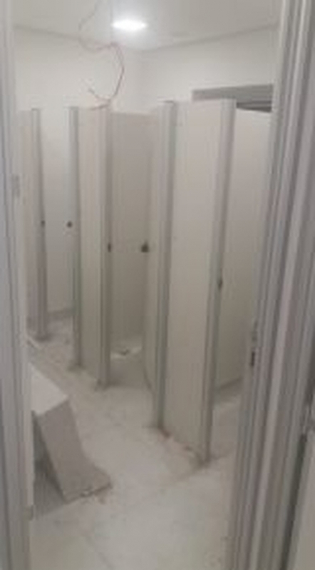 Divisórias para Banheiro de Empresas Iperó - Divisória Sanitária